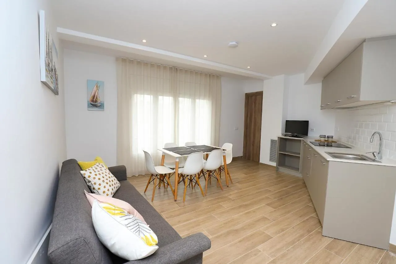 Apartaments Agneta- Timo contacts